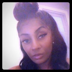 Meet your Posher, Shari